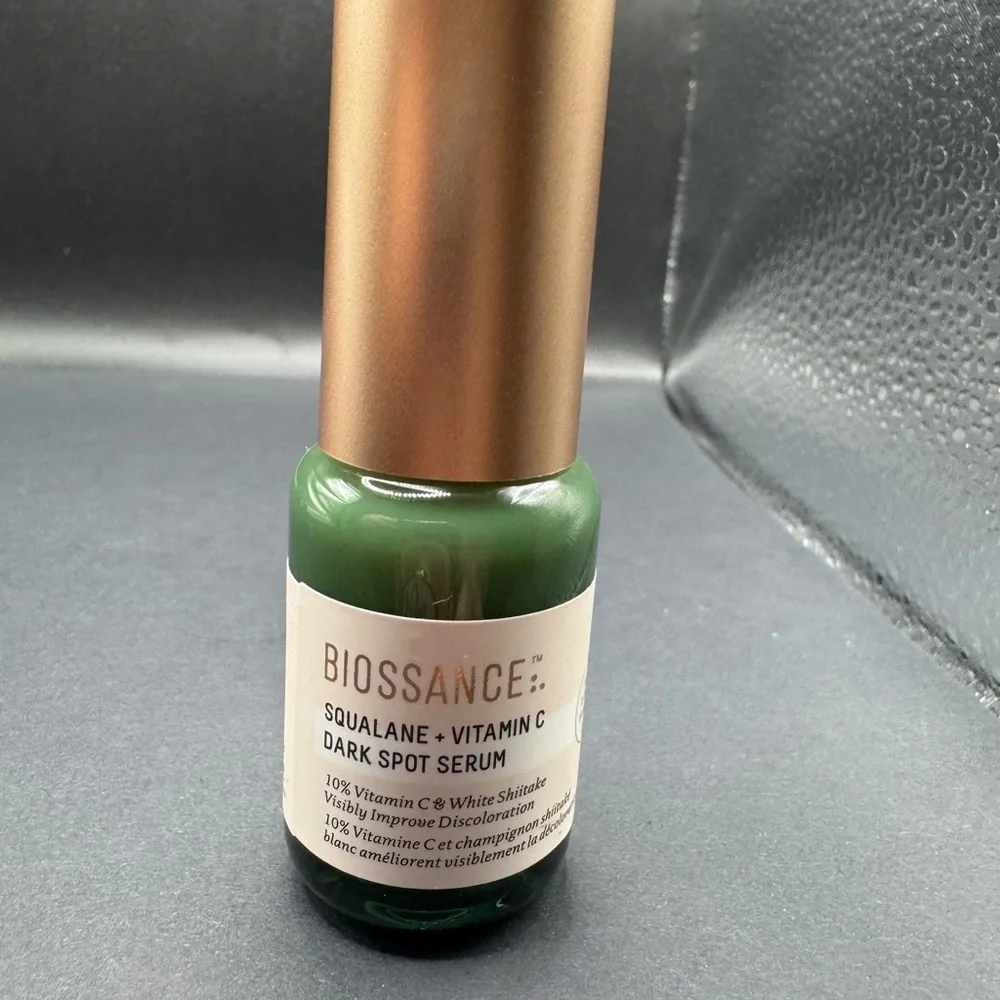 NWT Biossance Squalane + Vitamin C Dark Spot Serum - 0.5 fl oz